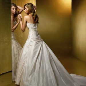 Benjamin Roberts wedding dress Lucky/Happy 13 years of marriage